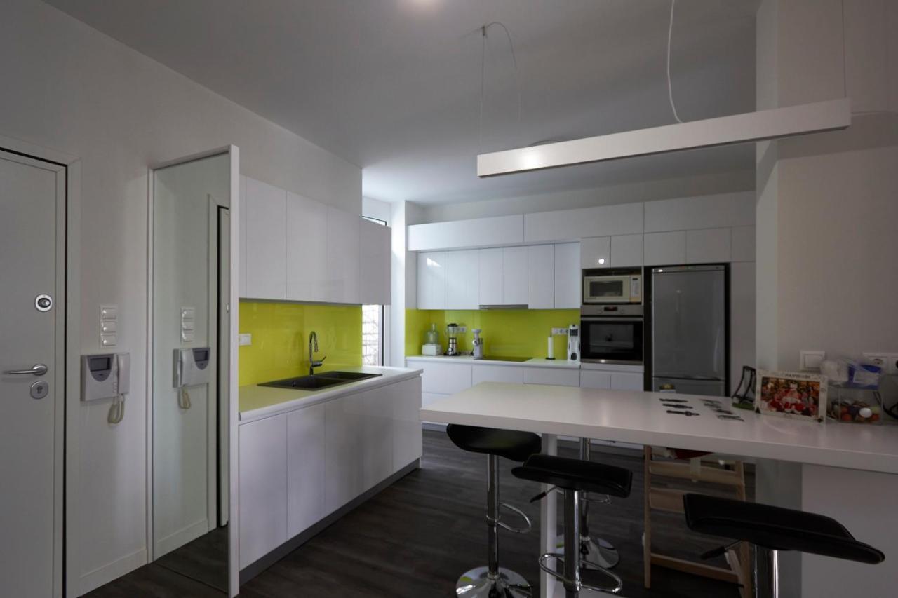 Fully Renovated, Family-Friendly Apartment, Next To A Huge Green Park, In Athens Center Exteriér fotografie