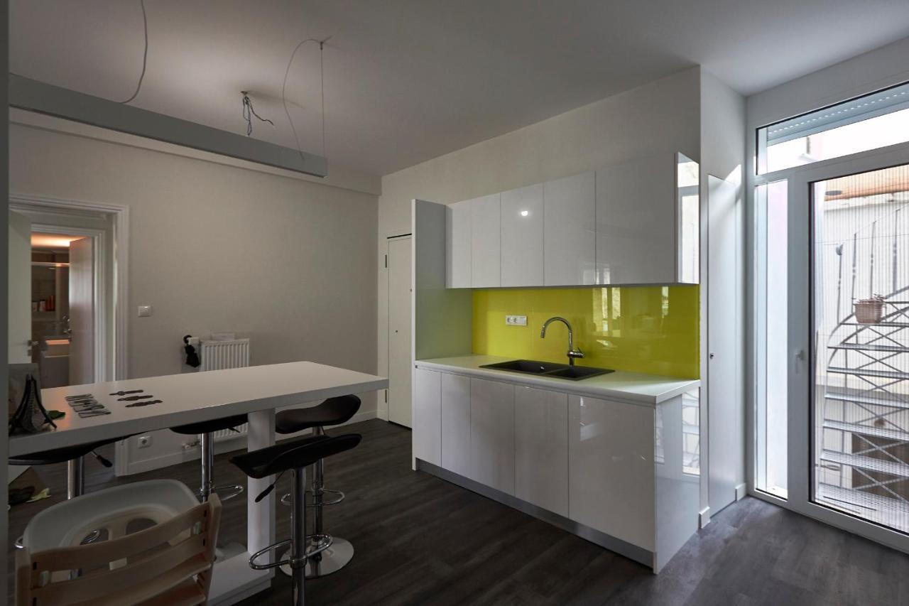 Fully Renovated, Family-Friendly Apartment, Next To A Huge Green Park, In Athens Center Exteriér fotografie