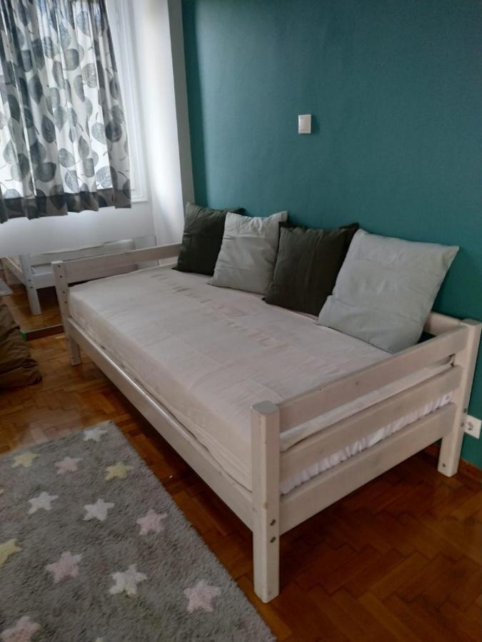 Fully Renovated, Family-Friendly Apartment, Next To A Huge Green Park, In Athens Center Exteriér fotografie