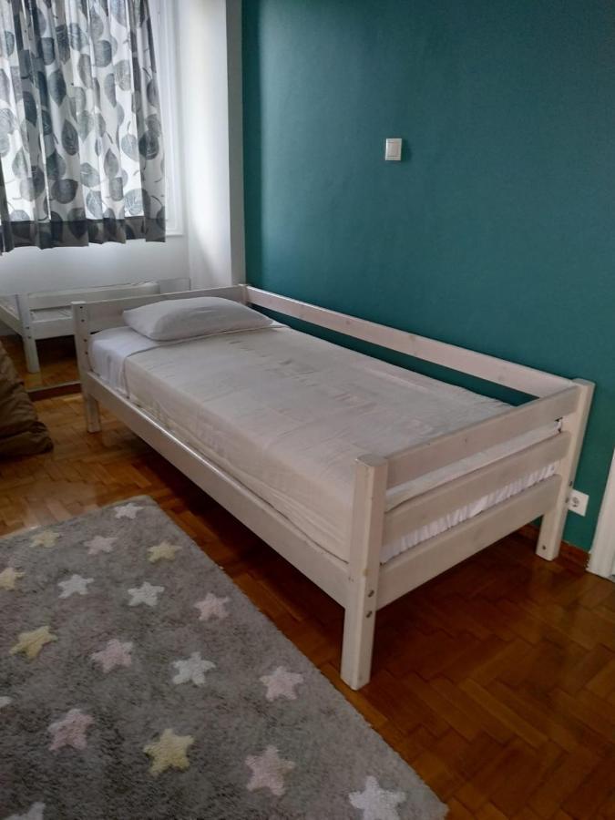 Fully Renovated, Family-Friendly Apartment, Next To A Huge Green Park, In Athens Center Exteriér fotografie